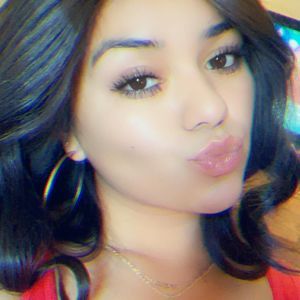 Meet your Posher, Celeste elyse